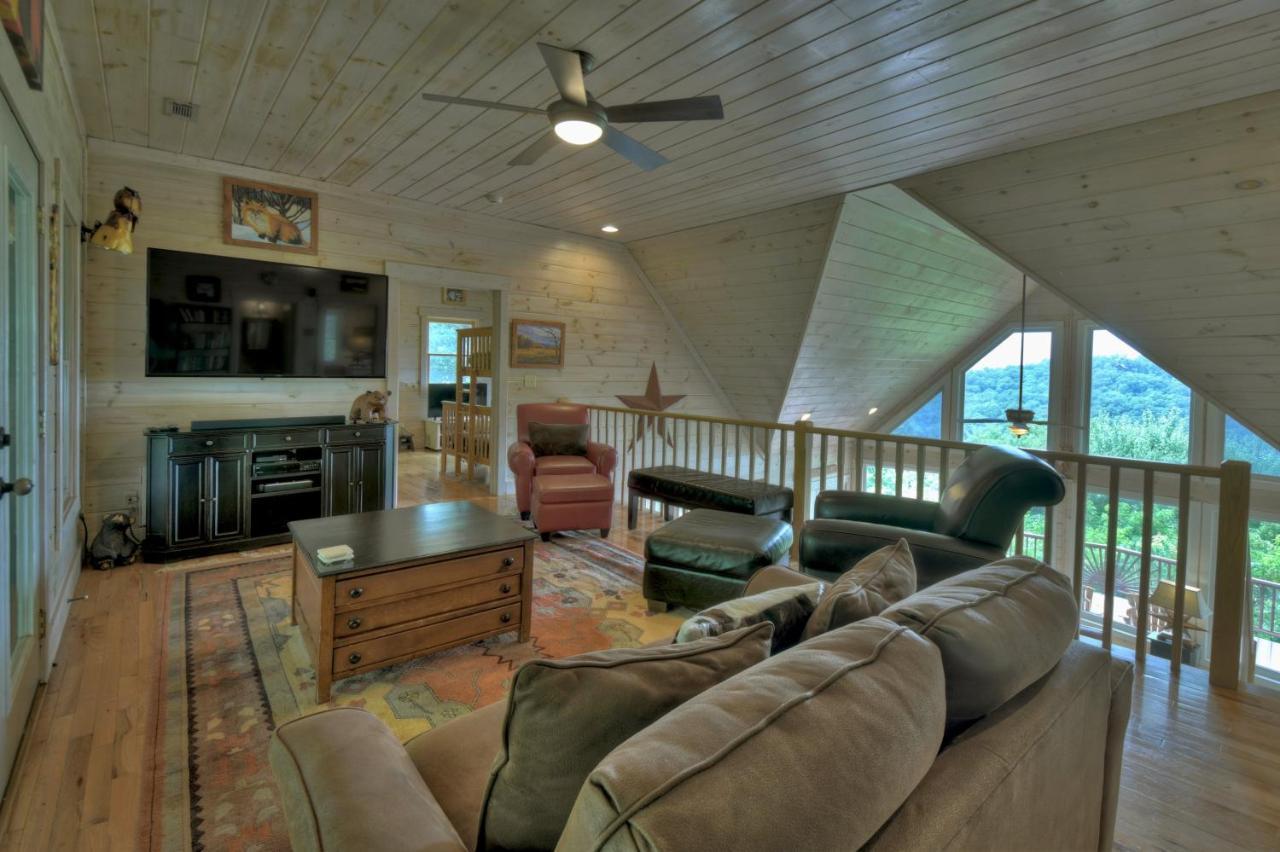 Champagne Chalet - Cuddleup Villa Morganton Exterior foto